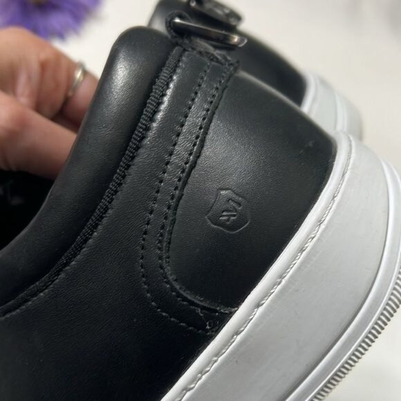 Andrew Marc Mens Black Leather Sneakers Size 10.5 - Picture 7 of 9